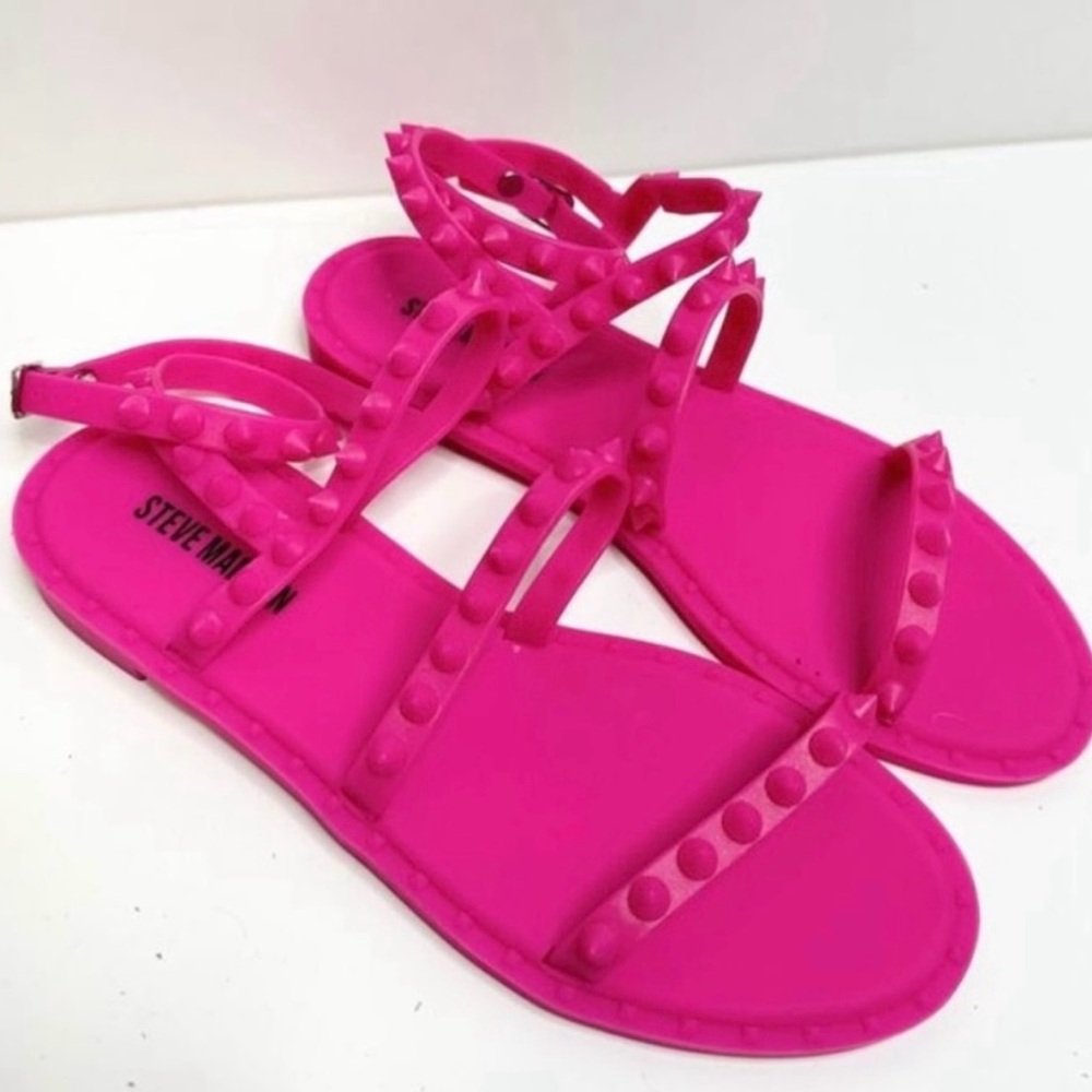 Steve Madden Studs Sandals